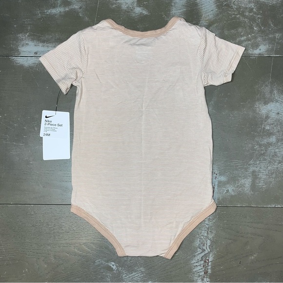 Nike Tan White Set Pants Short Sleeve NWT 24 Months Infant Soft - Picture 5 of 7